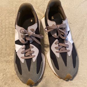 FIGS | New Balance 327 Unisex